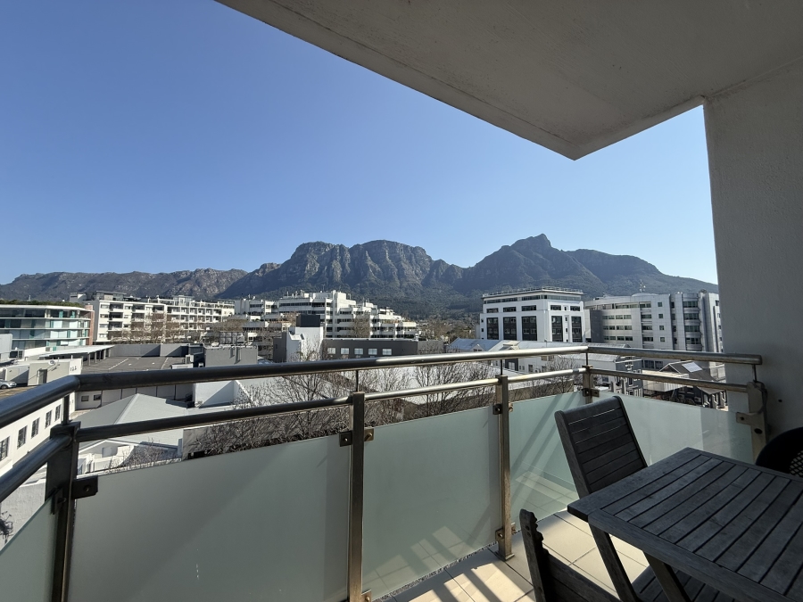3 Bedroom Property for Sale in Claremont Upper Western Cape